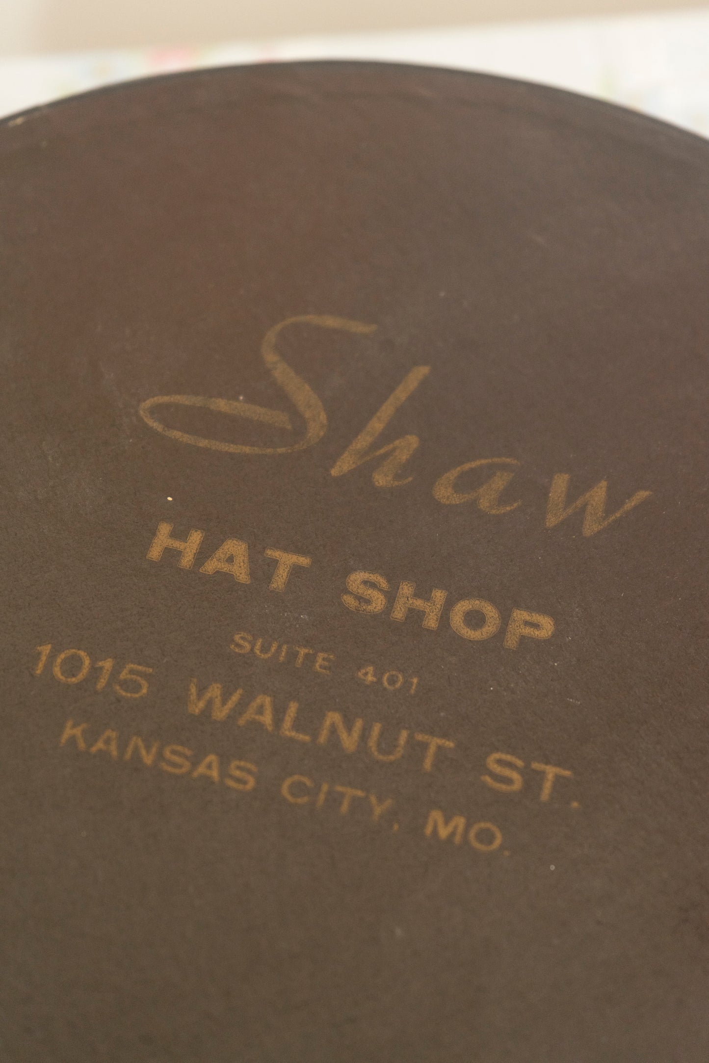 Vintage Shaw Hat Shop 11in Hat Box